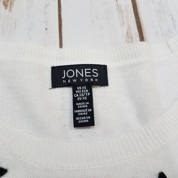 Jones NY Embellished Holiday Sweater - Picture 12 of 13